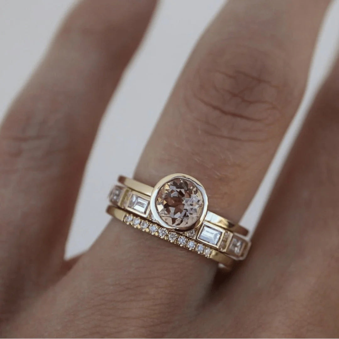 Vintage Fine Zirconia Gold Ring