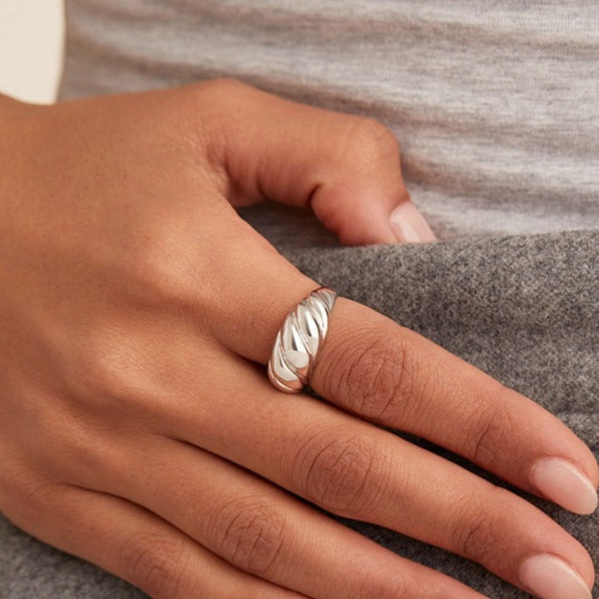 Alleria's Pride Ring - emmy-rae-jewels.com
