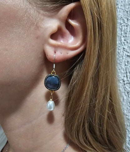 Charming Vintage Blue Stone Earrings - emmy-rae-jewels.com