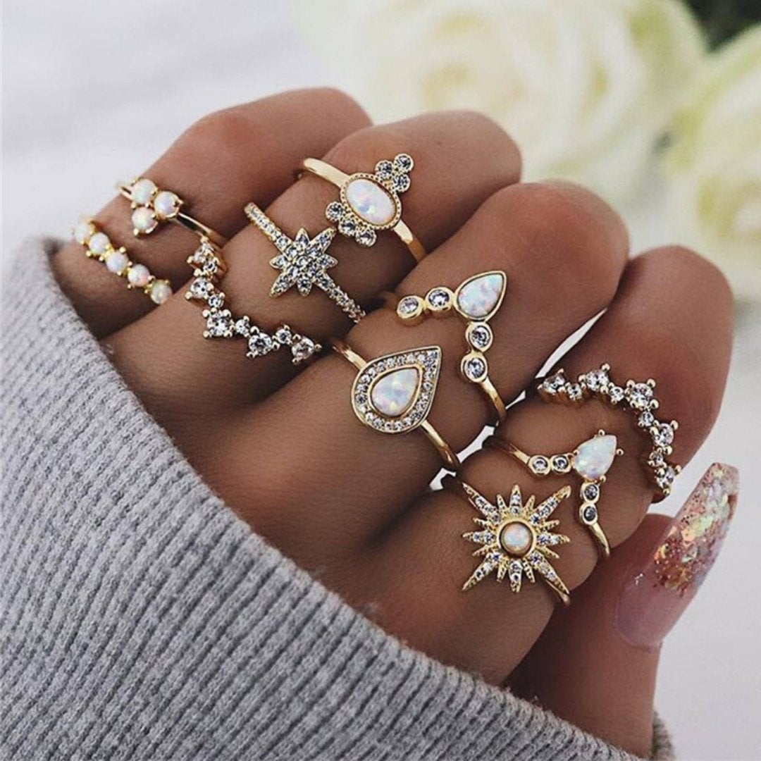 Unique Premium Pack of 8 to 12 Rings - emmy-rae-jewels.com