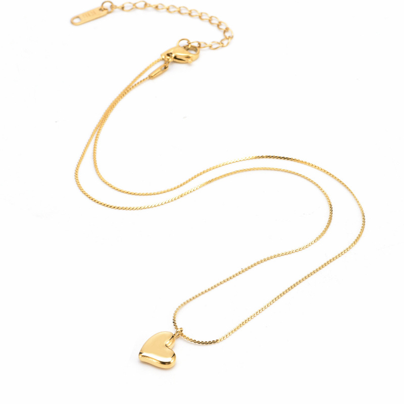 Dorothea Gold Heart Necklace - emmy-rae-jewels.com