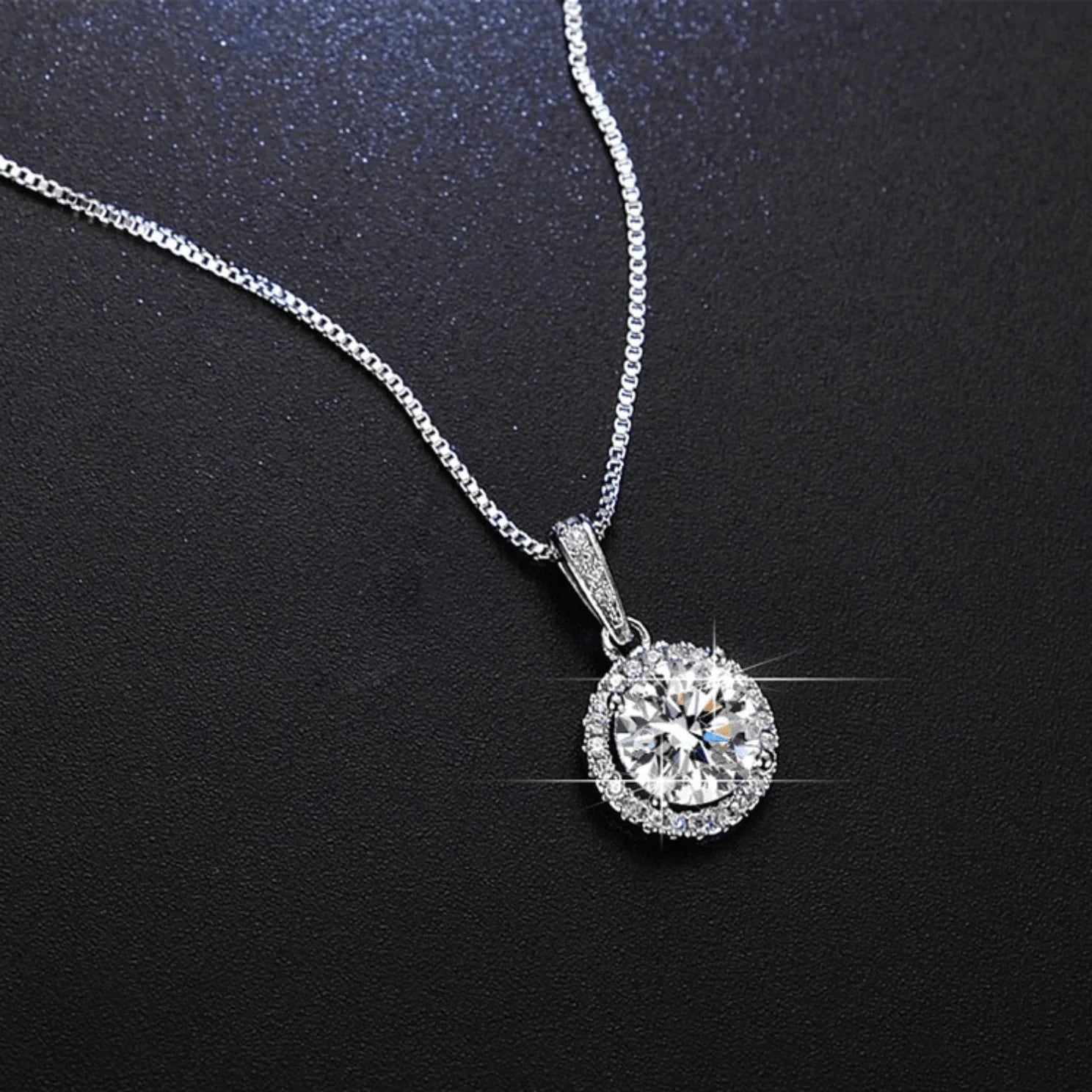Adaline's Halo Zirconia Necklace - emmy-rae-jewels.com