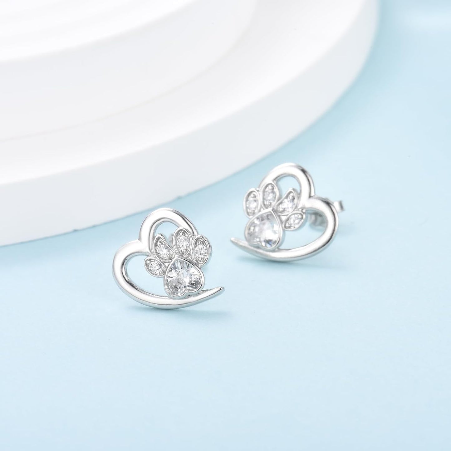Paw and Heart Earrings with Zirconia - emmy-rae-jewels.com