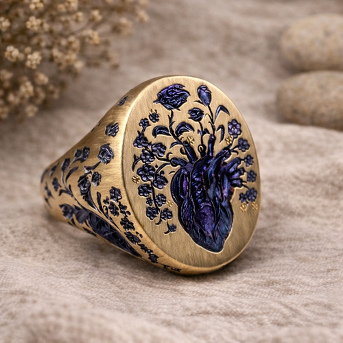 Blue Blossom Vintage Gold Ring