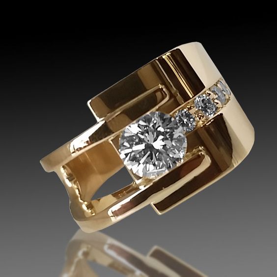 Vintage Golden Irregular Zirconia Ring - emmy-rae-jewels.com
