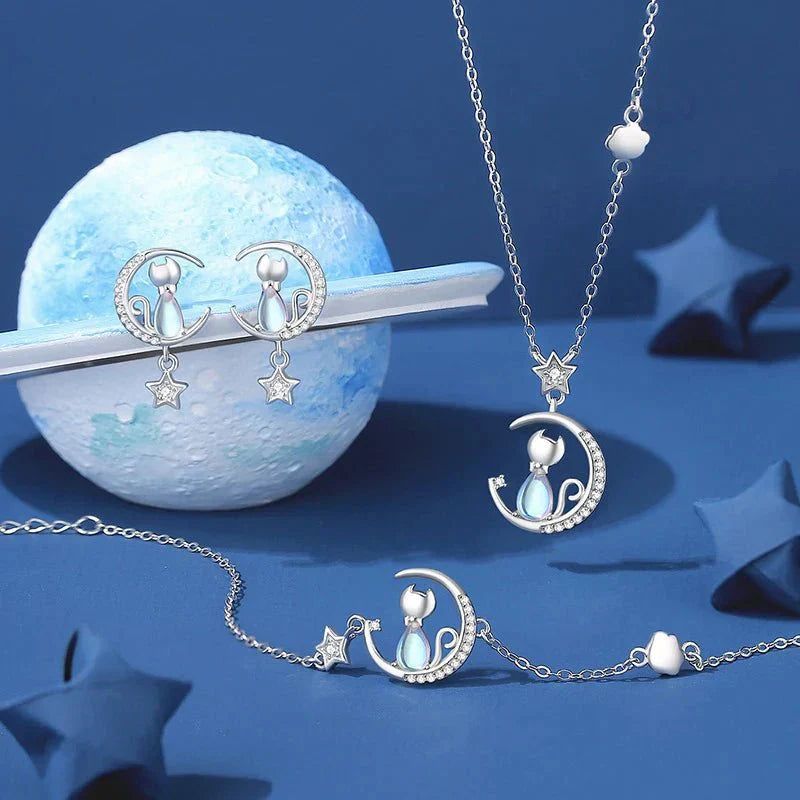 925 Sterling silver Moon & Star Cat Earrings With Zircon - emmy-rae-jewels.com