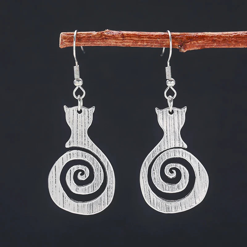 Vintage Cat Spiral Earrings - emmy-rae-jewels.com