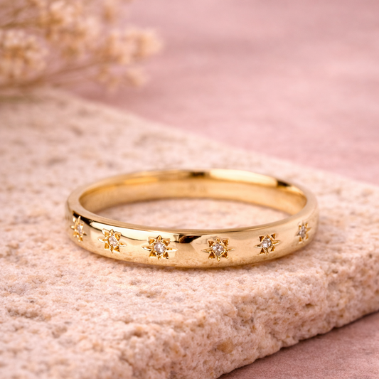 Vintage Gold & Zirconia Ring