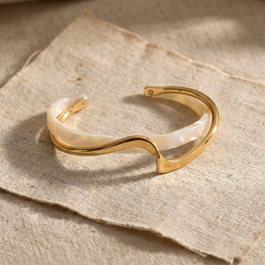Golden Opal Glow Bracelet