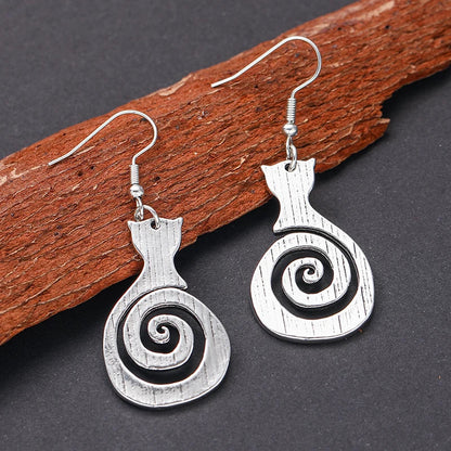 Vintage Cat Spiral Earrings - emmy-rae-jewels.com