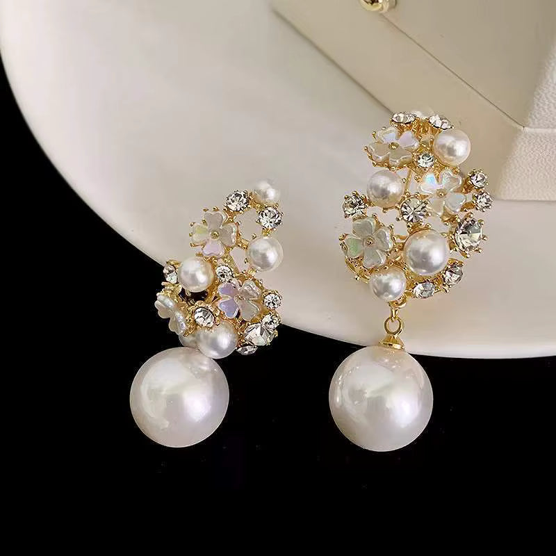 Elegant Flower Pearl Earrings - emmy-rae-jewels.com