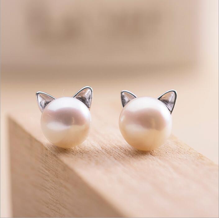 Earrings Kittens with Cultured Pearls and Silver - emmy-rae-jewels.com