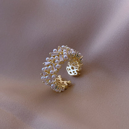 Luxury Pearl Ring in Gold - emmy-rae-jewels.com