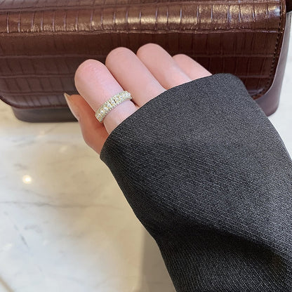 Luxury Ring in Gold and Pearls - emmy-rae-jewels.com