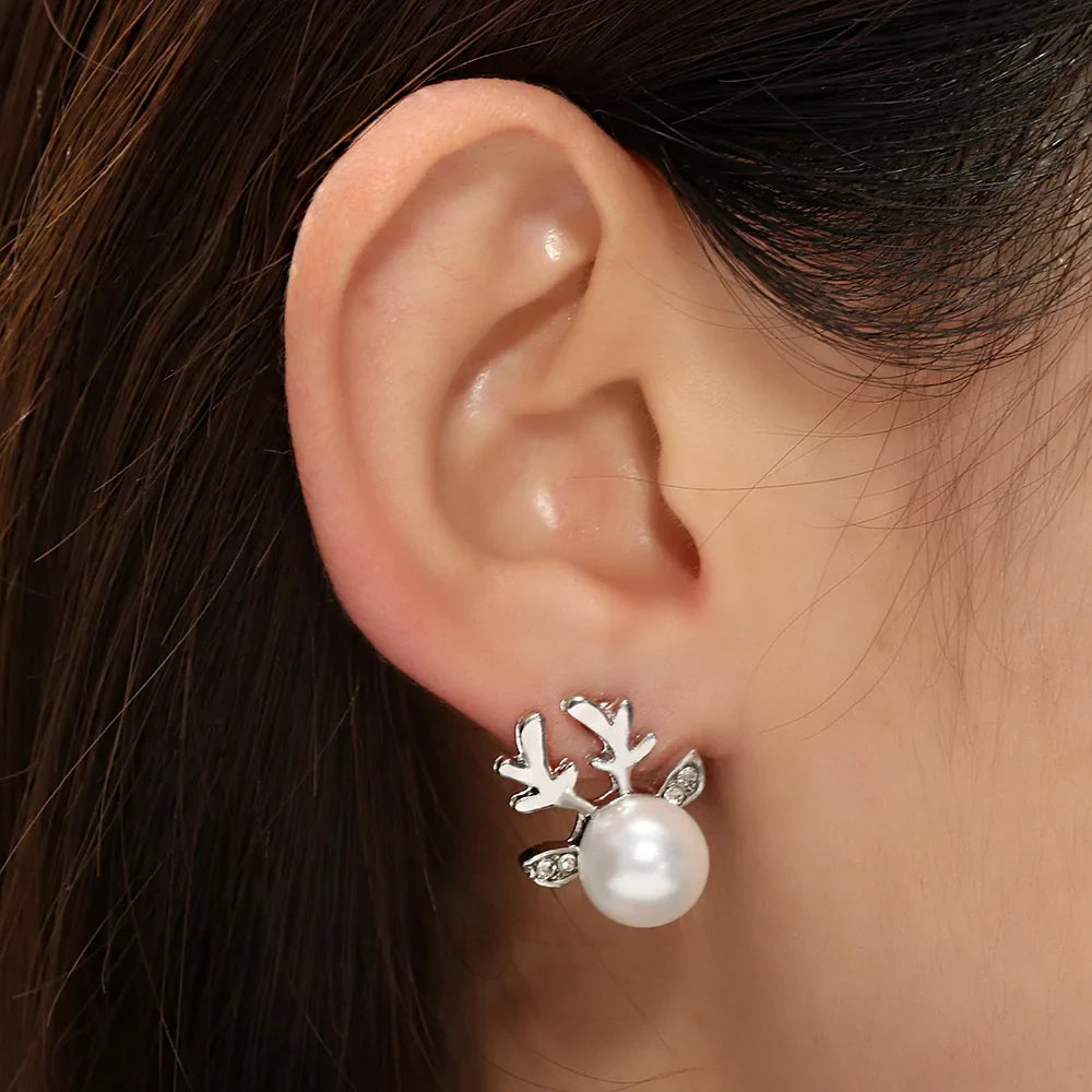 Christmas Reindeer Pearl Earrings - emmy-rae-jewels.com