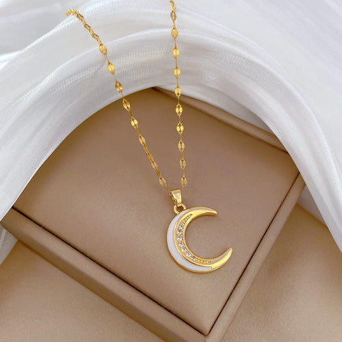 Lunaire Gold Necklace