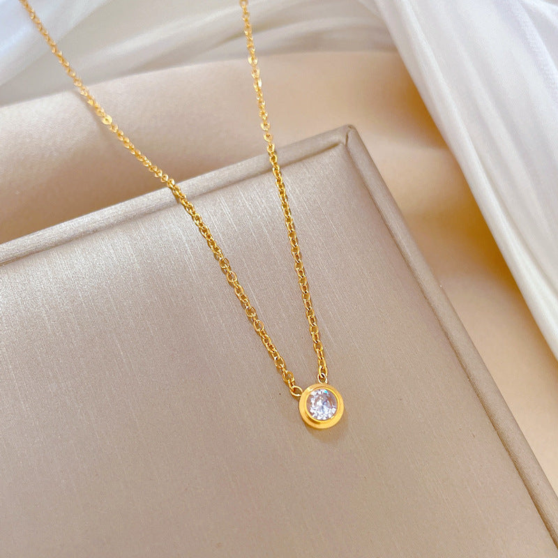 Beaumont Gold Crystal Pendant - emmy-rae-jewels.com