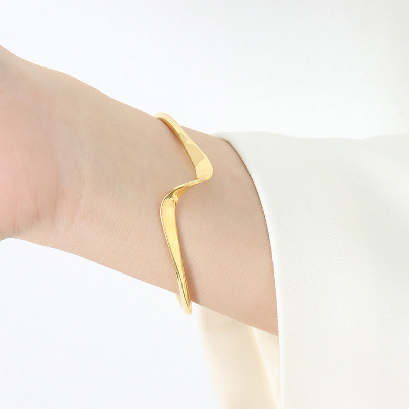 Iris Golden Bangle - emmy-rae-jewels.com