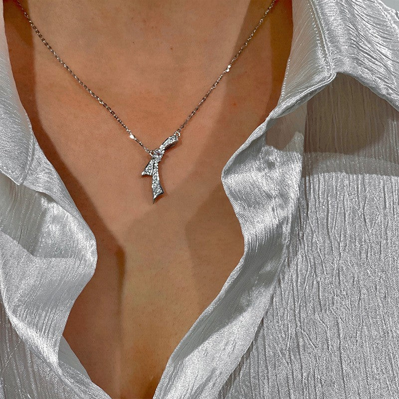Arisa's Knot Silver Necklace - emmy-rae-jewels.com