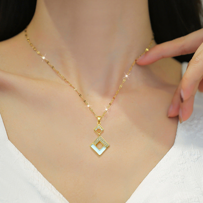 Dara Geometric Gold Pendant - emmy-rae-jewels.com