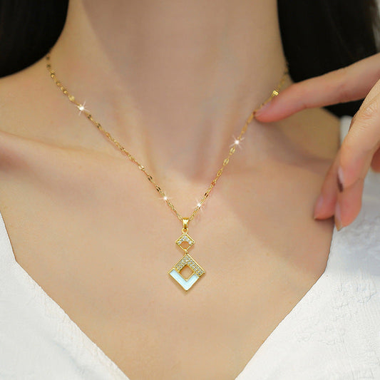 Dara Geometric Gold Pendant - emmy-rae-jewels.com