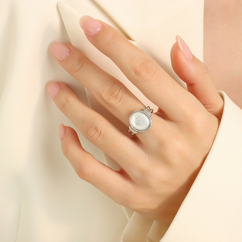 Belle Golden Seashell Ring - emmy-rae-jewels.com
