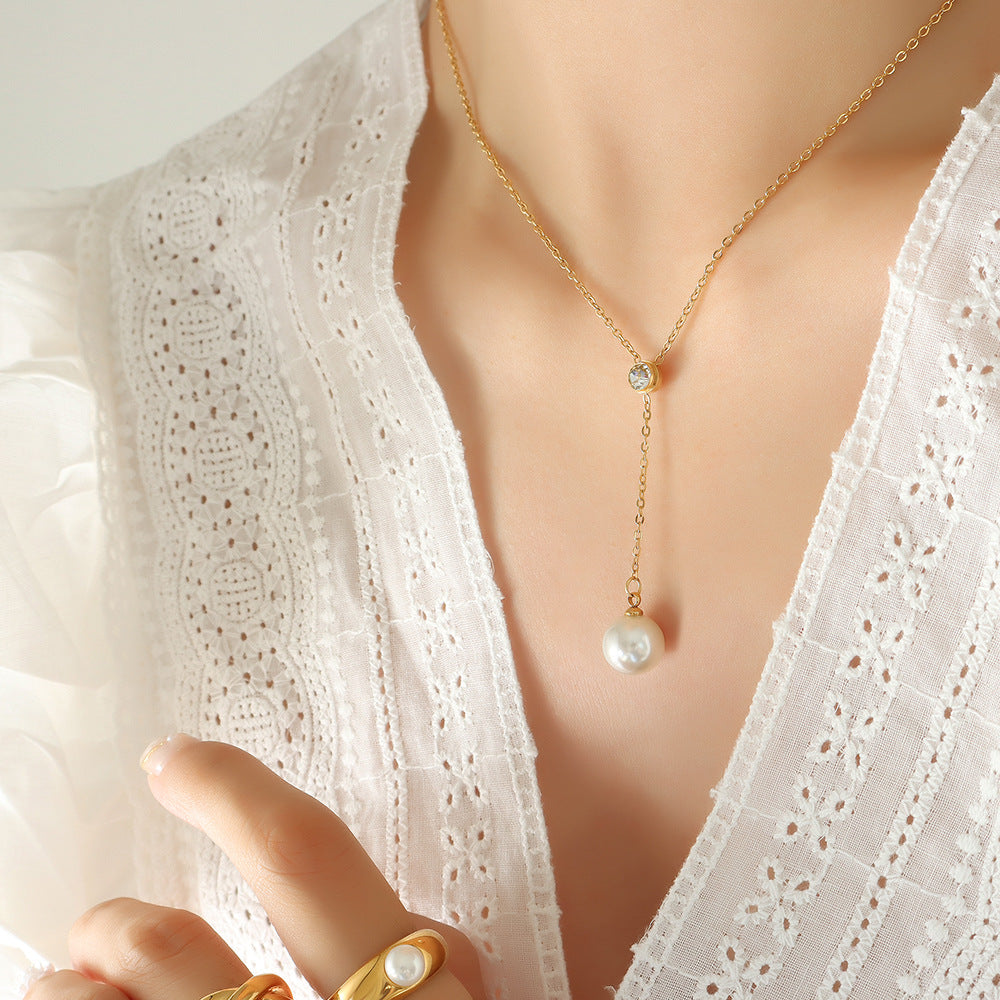 Lila Crystal Pearl Gold Necklace - emmy-rae-jewels.com