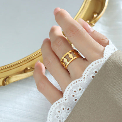 Caelum Golden Ring - emmy-rae-jewels.com