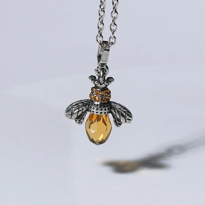 Vintage Bee Necklace & Earrings Set - emmy-rae-jewels.com