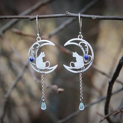 Moonlight Cat Earrings – Vintage Crescent Design with Lapis Lazuli Gemstone - emmy-rae-jewels.com