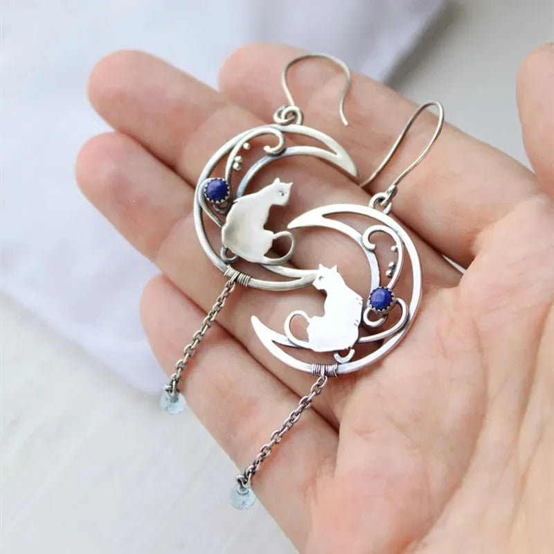 Moonlight Cat Earrings – Vintage Crescent Design with Lapis Lazuli Gemstone - emmy-rae-jewels.com