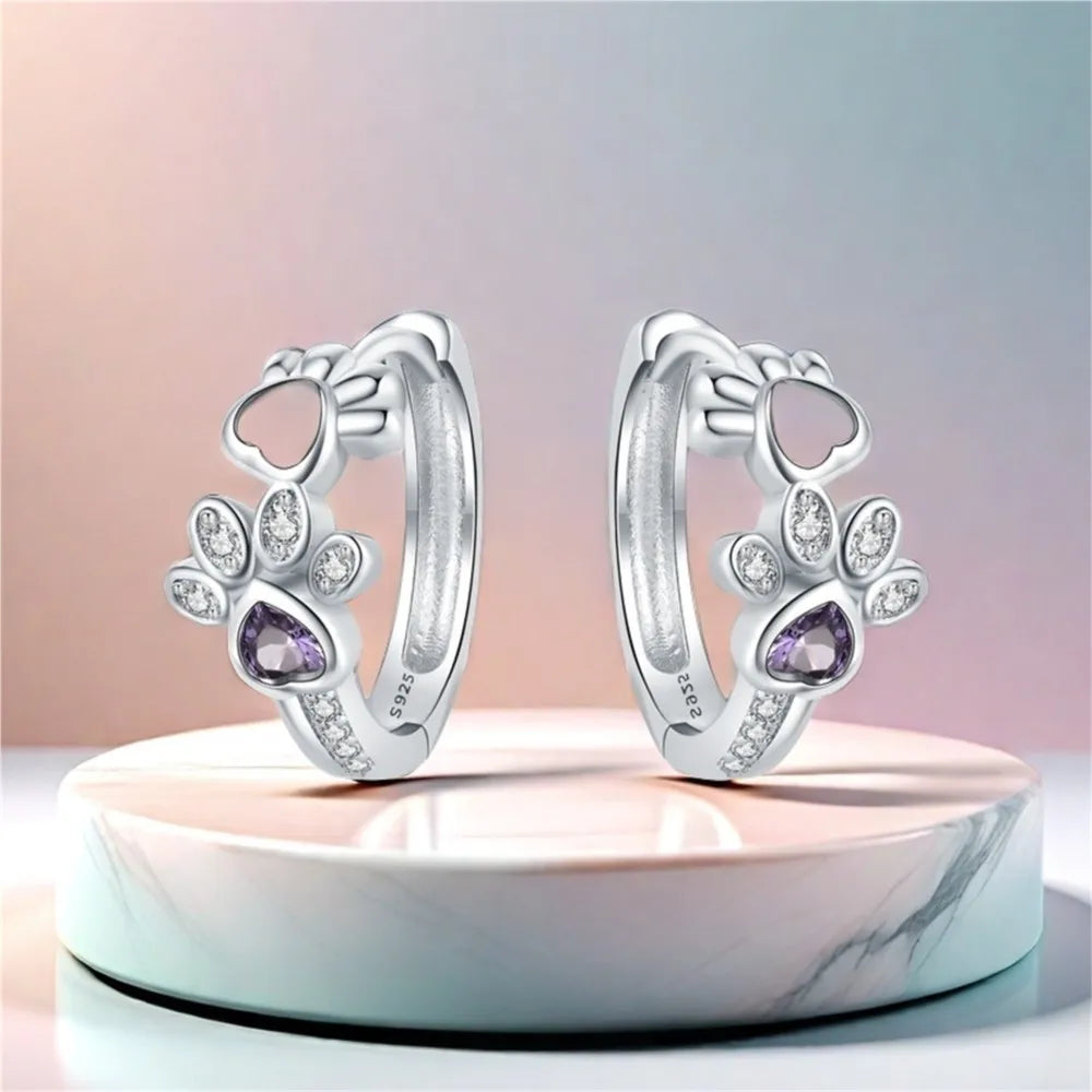 Paw Huggie Earrings in 925 Sterling Silver – With Zirconia and Heart Gem - emmy-rae-jewels.com
