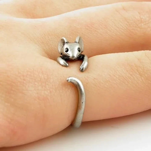 Adorable Mouse Wrap Ring – Vintage Adjustable Jewelry - emmy-rae-jewels.com