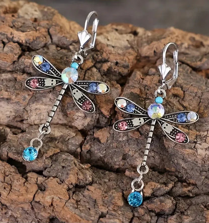 Elegant Dragonfly Design Earrings