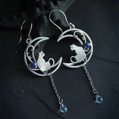 Moonlight Cat Earrings – Vintage Crescent Design with Lapis Lazuli Gemstone - emmy-rae-jewels.com
