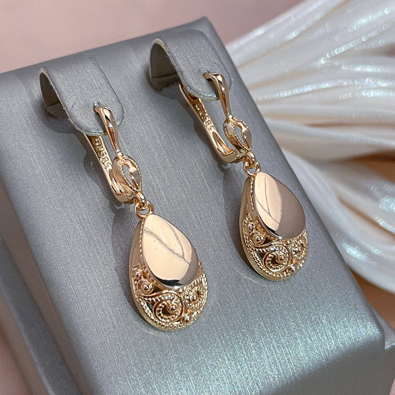 Elegant Golden Drop Earrings - emmy-rae-jewels.com