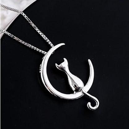Crescent and cat elegant cat necklace - emmy-rae-jewels.com