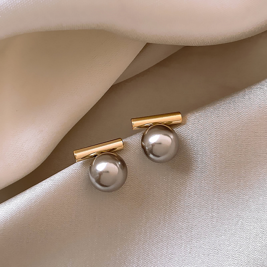 Elegant Dark Pearl Earrings in Gold - emmy-rae-jewels.com
