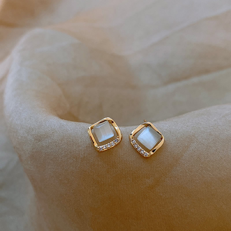Elegant Earrings with Gold Moon Crystal - emmy-rae-jewels.com