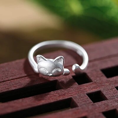 Vintage Silver Kitty Ring - emmy-rae-jewels.com