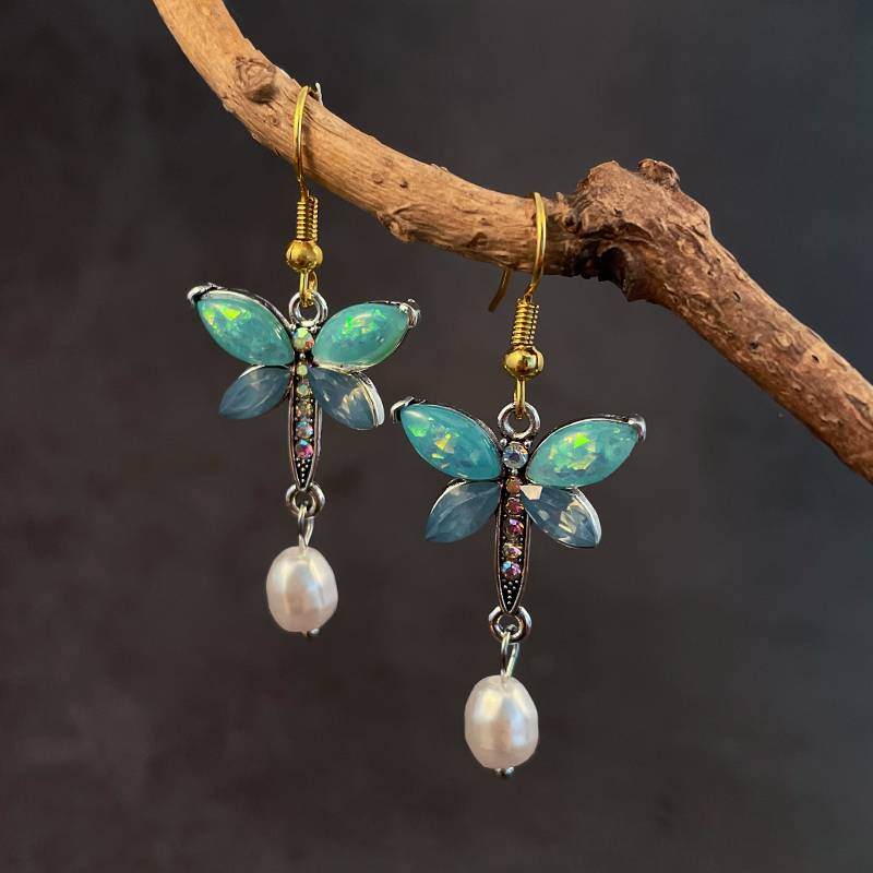 Vintage Green Opal Pearl Butterfly Earrings - emmy-rae-jewels.com
