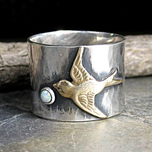 Vintage Hummingbird Silver Ring - emmy-rae-jewels.com