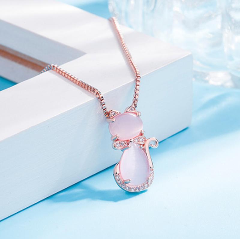 Pink stone lovely cat necklace with zircon - emmy-rae-jewels.com