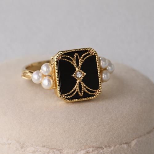 Antique Black Pearl Golden Ring - emmy-rae-jewels.com